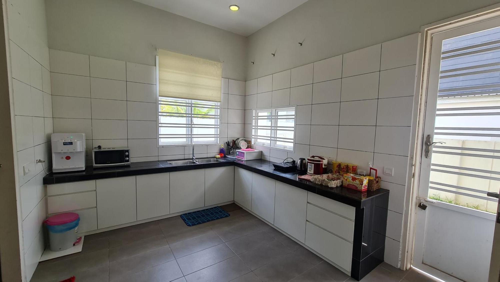 Selendang In Krubong Near Std Hang Jebat, Mitc & Utem Malacca Exterior photo